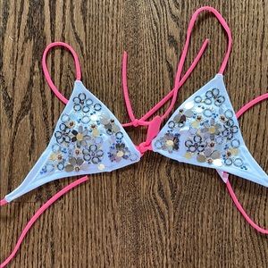 Victoria’s Secret size xs bikini top